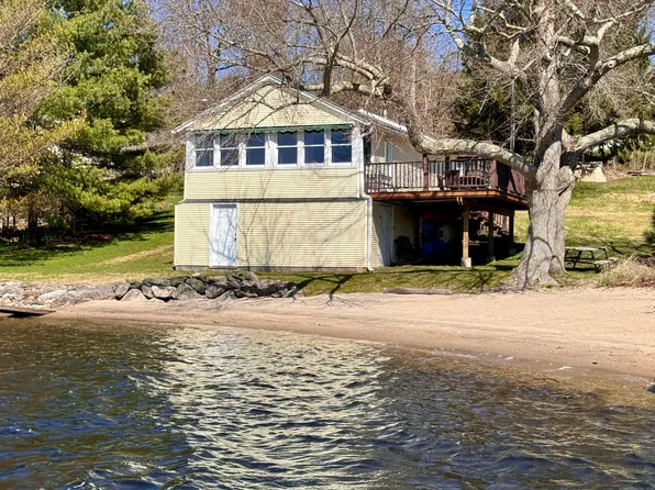 17 Harrison Lane, Morris, CT 06763