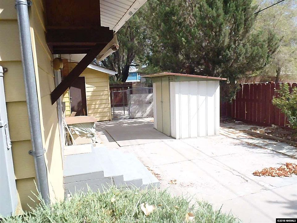 2nd image of 4130 Shinners Pl