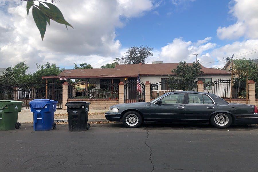1st image of 11105 De Garmo Ave