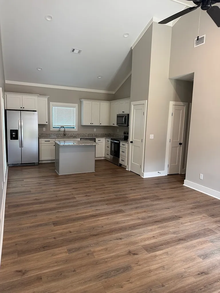 Spacious Unit A in Adel, GAConvenient Location — Photo 3