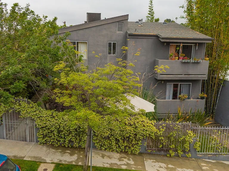 2714 Auburn St #6 — Photo 5
