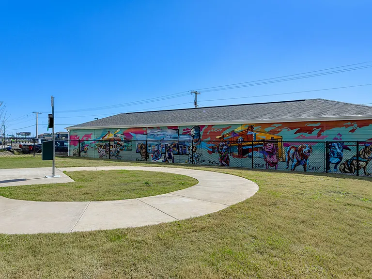 Gateway to Gruene — Photo 14