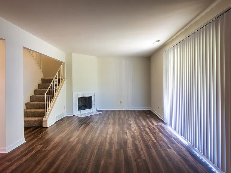 Fairfield Pointe — Photo 111
