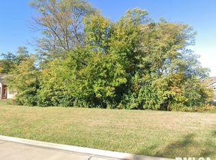 102 Ruth Ct, Washington, IL 61571