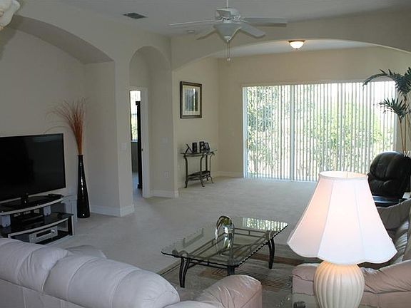 3rd image of 1649 Rocky Pointe Dr