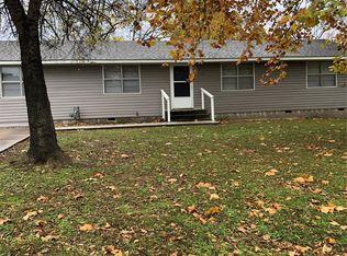 304 S Delaware, Locust Grove, OK 74352