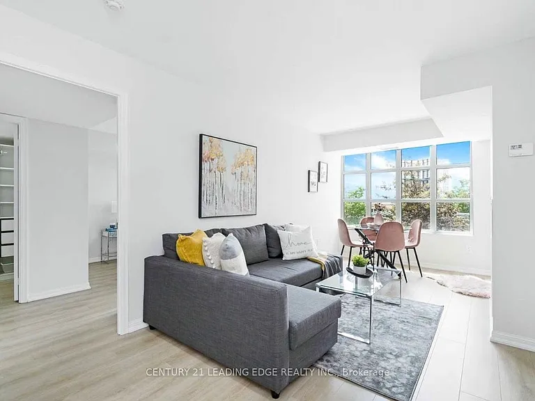 65 Liberty St #423 — Photo 7