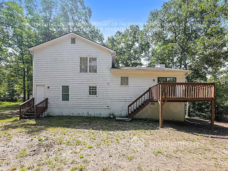 2390 Hinton Rd — Photo 16