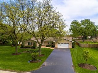 3N551 Elizabeth St, Addison, IL 60101