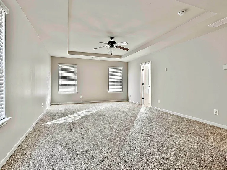 5037 Pioneer Pkwy — Photo 12