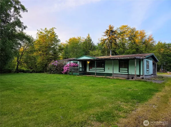 5781 Hobson Road, Bow, WA 98232