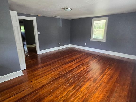 2nd image of 1815 E Kaley Ave APT 3