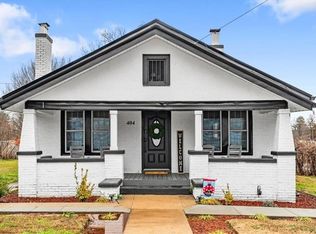 404 Lexington Ave, Thomasville, NC 27360