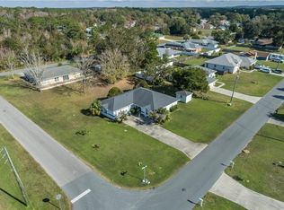 8395 W Periwinkle Ln, Homosassa, FL 34446