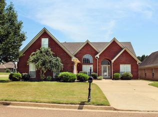 3018 Stonehenge Dr, Hernando, MS 38632