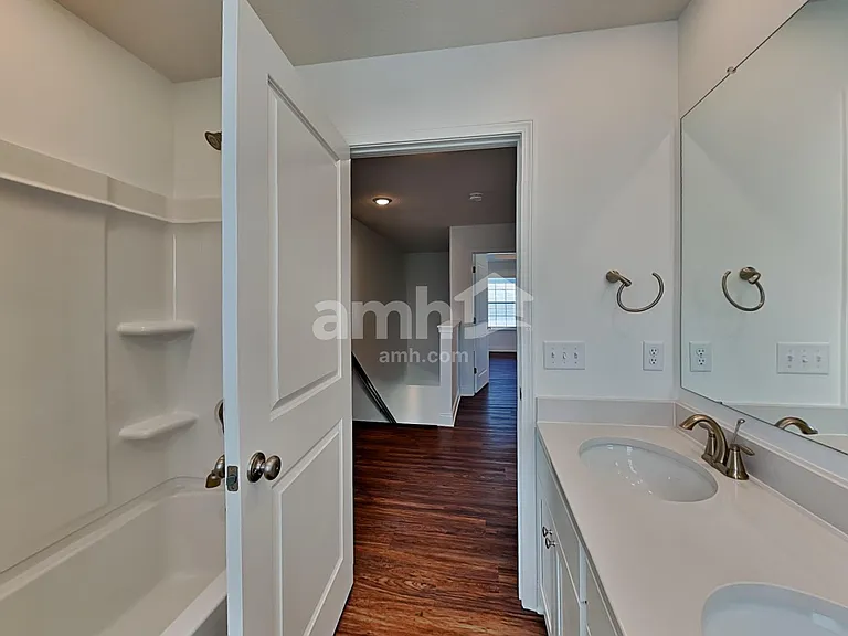 8300 Northpoint Dr — Photo 21