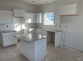 2039 Lowline Ave, Twin Falls, ID 83301