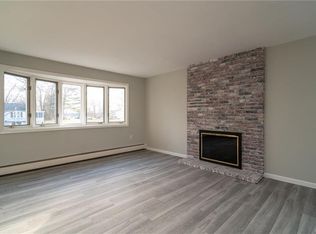 185 Mill Pond Rd, Hamden, CT 06514