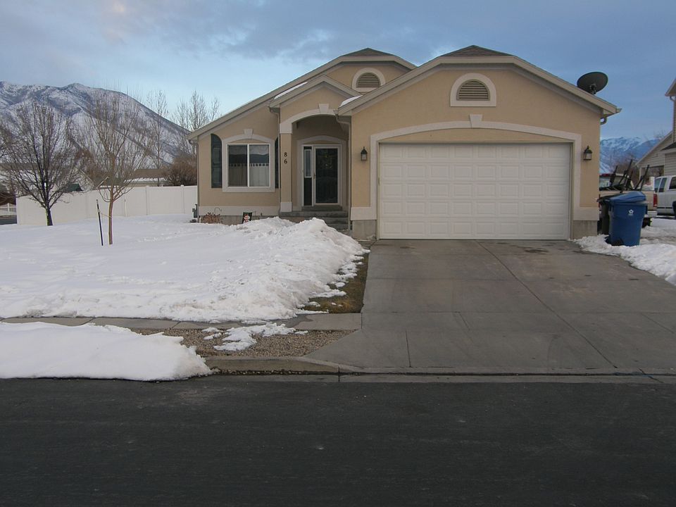 1st image of 86 E Fairway Dr