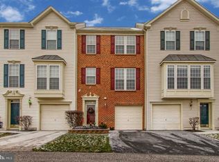 7135 S Sentinel Ln, York, PA 17403