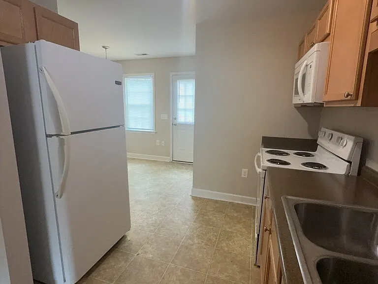 643 Fowler Manning Rd #19 — Photo 4