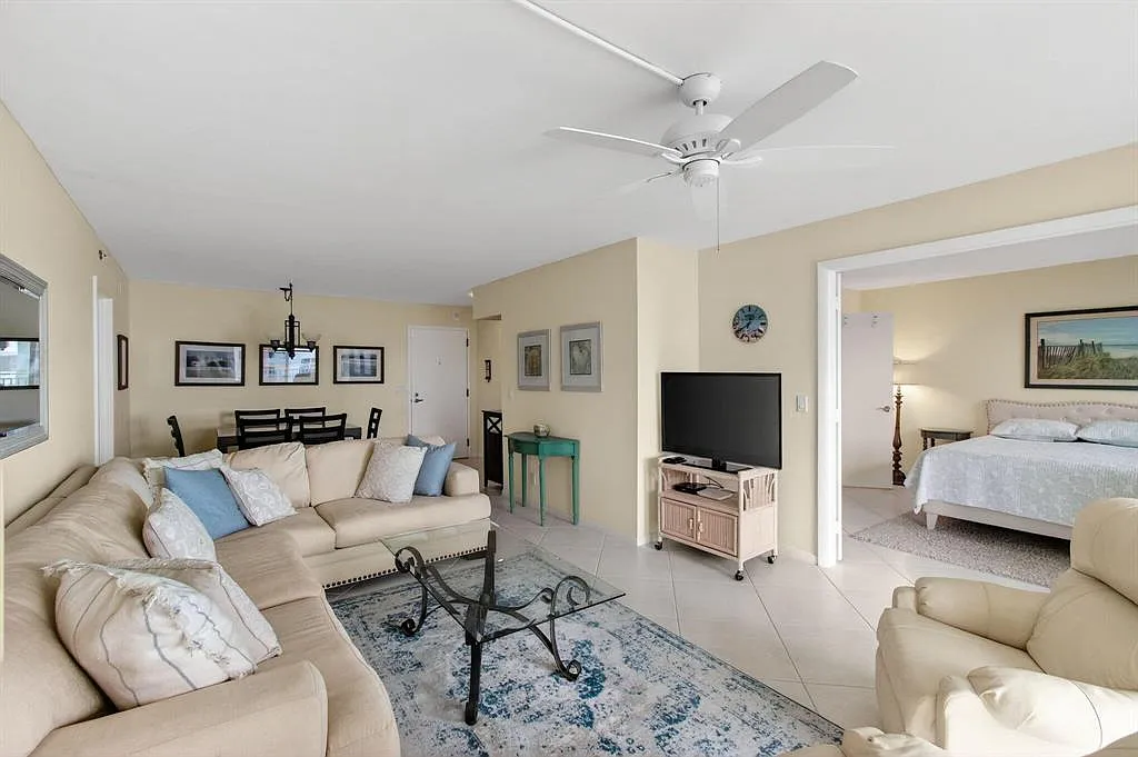 2 bed, 1100 sqft, $6,500 — Photo 4