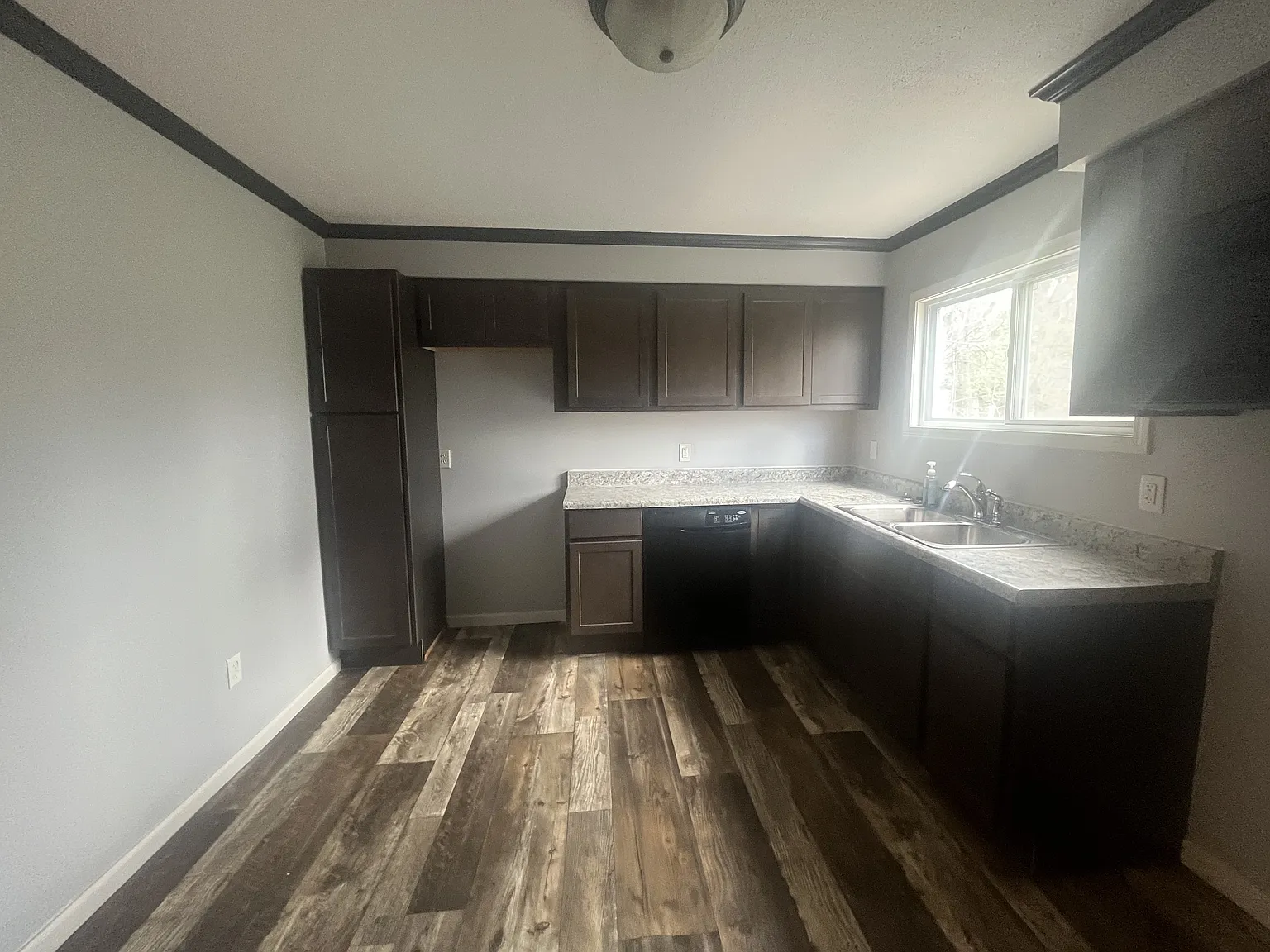 2 bed, 2.0 bath, $925 — Photo 4