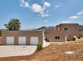 9382 Palomino Ridge Dr, Lakeside, CA 92040
