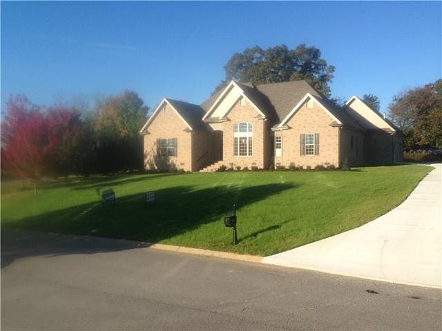 1st image of 17 Wellington Dr Lot 1