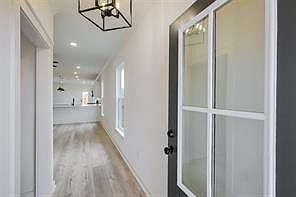 3rd image of 814 Countryside Glade Ln