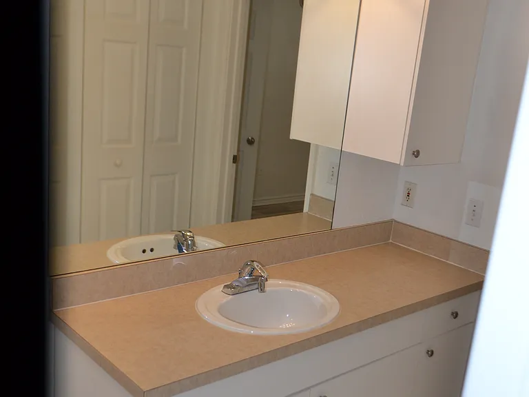 4323 Bayside Village Dr — Photo 12