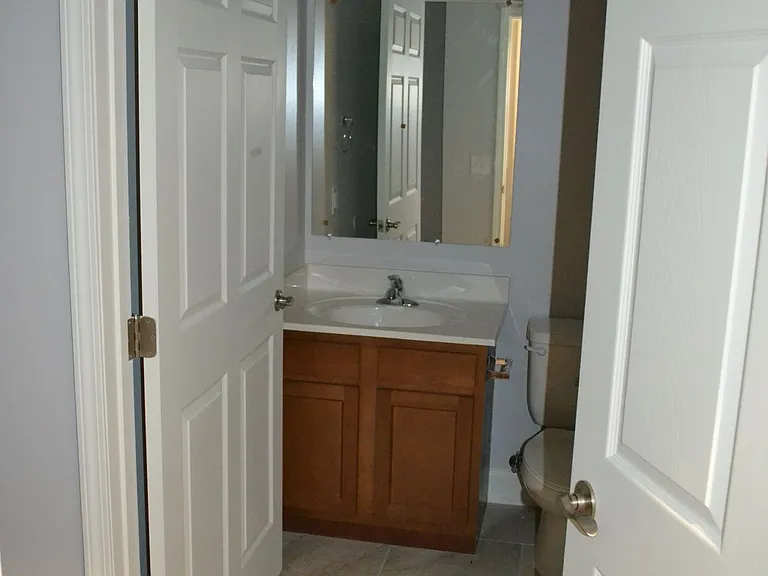 156 Lambert Dr — Photo 31