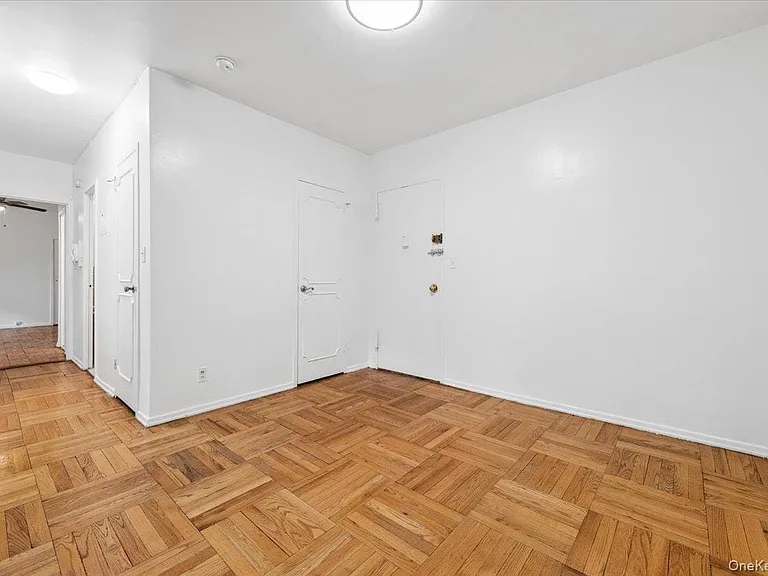 281 Garth Rd #C2H — Photo 6