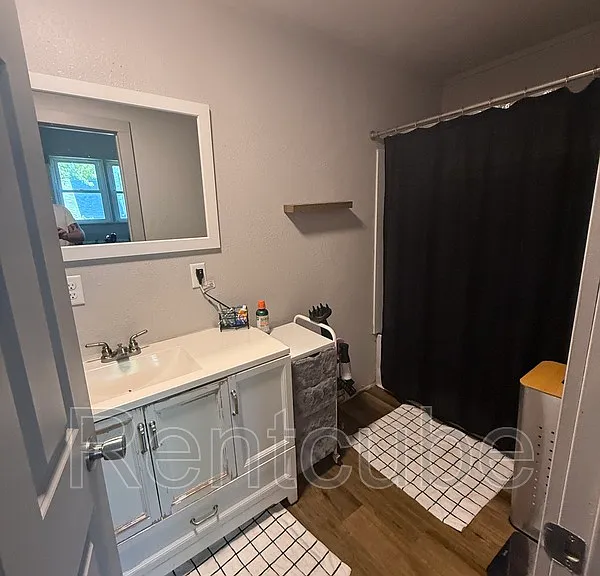 232 Cardiff St — Photo 6