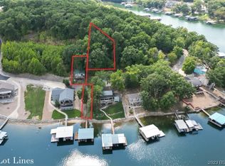 432 Spring Rd, Lake Ozark, MO 65049