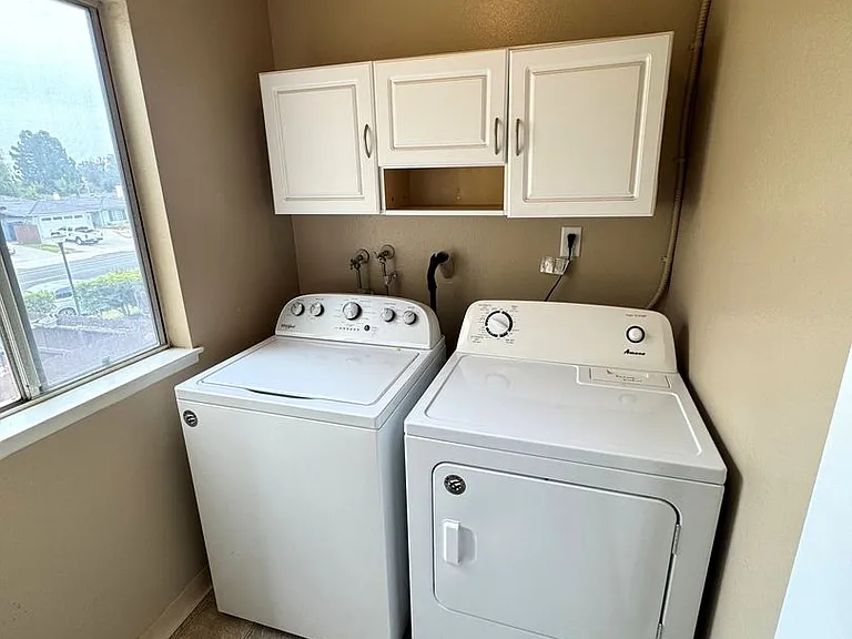 7313 Unicorn Cir — Photo 20
