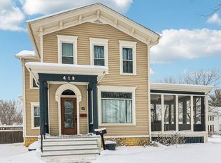 418 E Washington St, Marengo, IL 60152