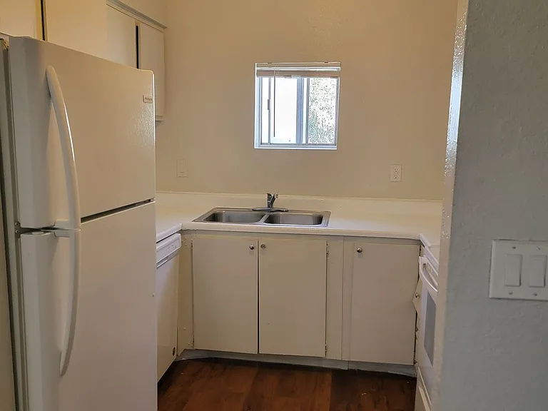 Check out Mirador Apartments! Ask about our move in specials! — Photo 16