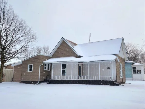 102 S Calhoun St, South Whitley, IN 46787