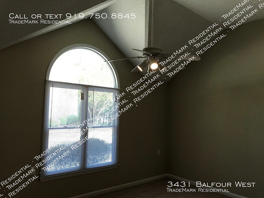 1st image of 3431 Balfour W
