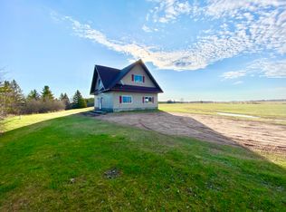 5471 S Shunk Rd, Sault Sainte Marie, MI 49783