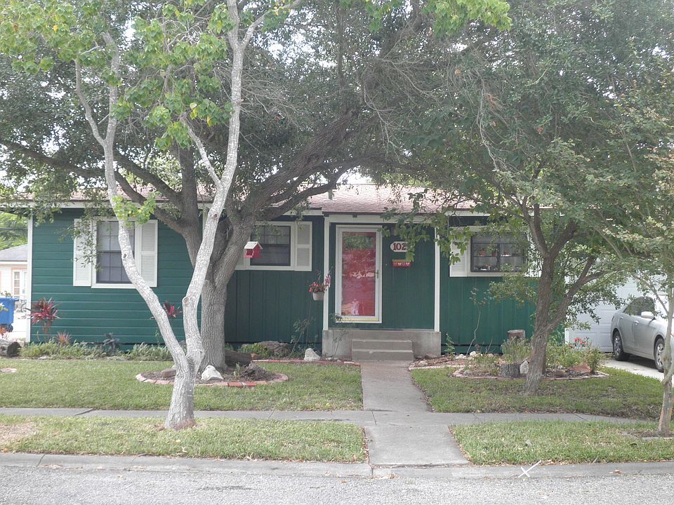 1st image of 1021 Vaky St