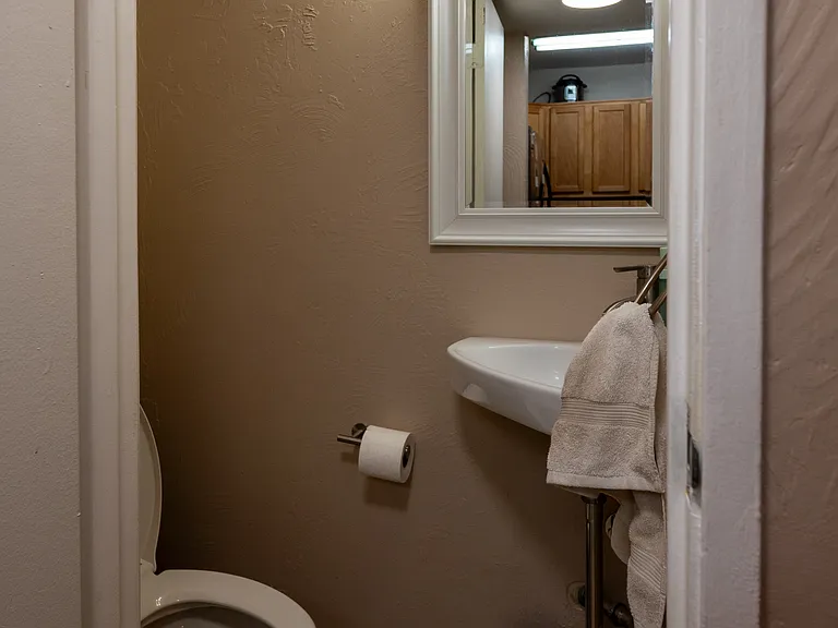 941 N Euclid Ave #121 — Photo 21