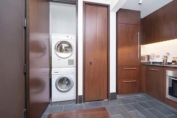 Rented by Bold New York | media 14