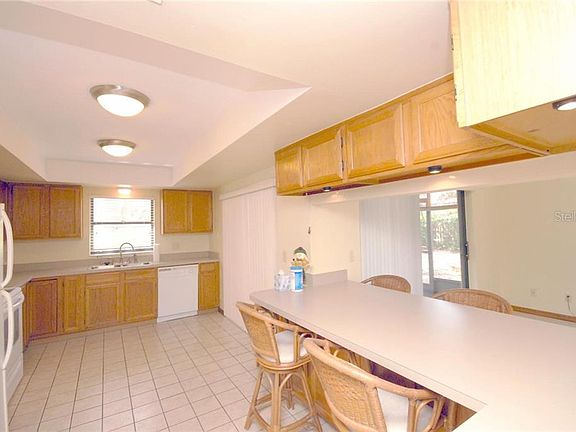 5th image of 4113 Yellowwood Dr