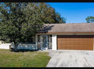 6749 Friendship Dr, Sarasota, FL 34241