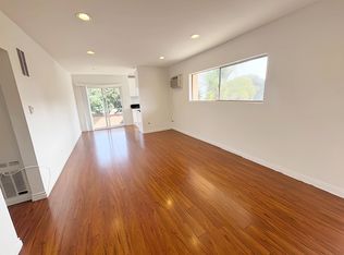 825 N Harvard Blvd APT 4, Los Angeles, CA 90029