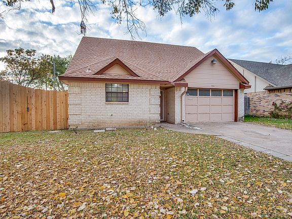 2nd image of 501 Causey Ln