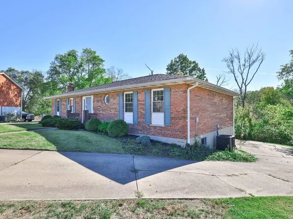 2 Michael Dr, Fort Mitchell, KY 41017