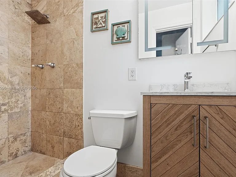 9881 W Bay Harbor Dr #2 — Photo 13